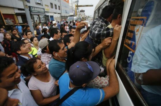 Paro de transporte convocado para este jueves fue suspendido