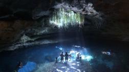 Bucea en lo más profundo de la Guarida del Diablo en Florida