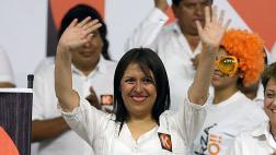 Presentan pedido de exclusión contra candidata Yeni Vilcatoma