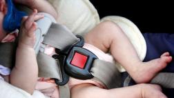 Muere asfixiada bebé que fue olvidada por su padre en un auto
