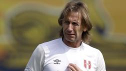 Exdirigente de FPF habló del "millonario sueldo" de Gareca