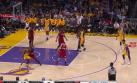 Dwyane Wade enseña cómo hacerle un tapón a Kobe Bryant [VIDEO]