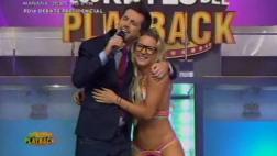 Los reyes del playback: Leslie Shaw impacta con baile en bikini