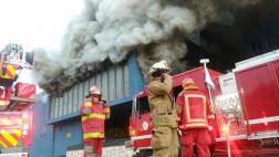 Controlaron incendio en cuartel FAP: habría sido cortocircuito