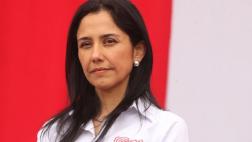 Nadine Heredia criticó a Verónika Mendoza en Twitter