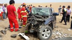 Choque frontal de camionetas dejó 2 muertos y 11 heridos