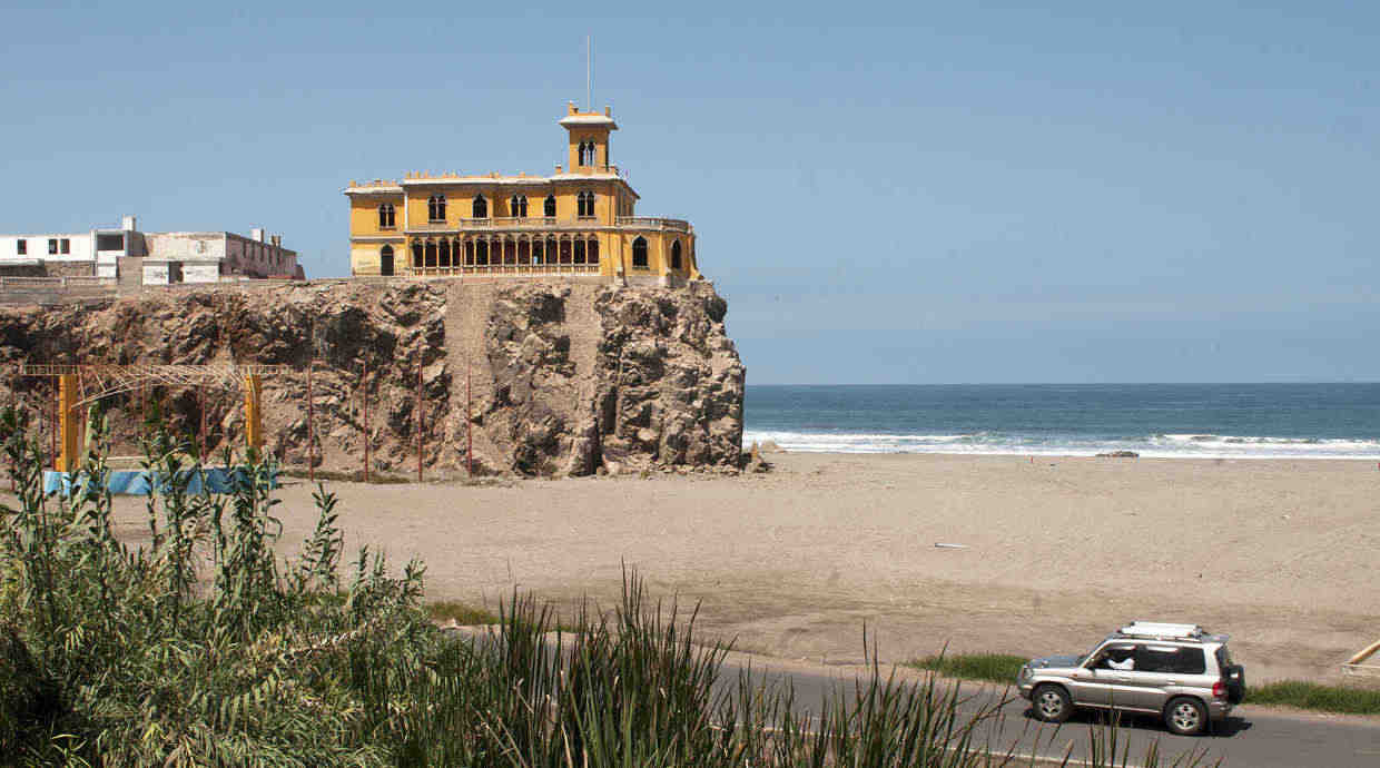 14 de los más bellos pueblos del Perú