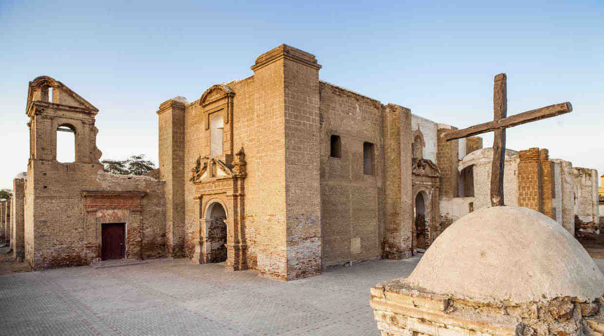 14 de los más bellos pueblos del Perú