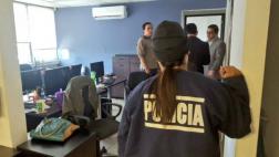 Panama Papers: Allanan sede de Mossack Fonseca en El Salvador