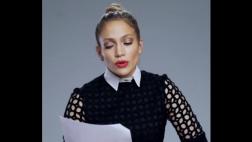 Jennifer Lopez lee de manera dramática famosa canción de los 90