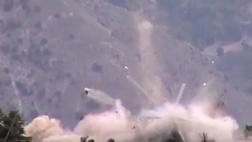 Graban el momento en el que talibanes destruyen helicóptero