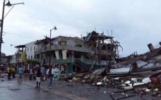 Terremoto en Ecuador: Epicentro necesita "rescatistas rápido"