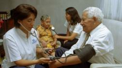 El 78% de adultos mayores que vive en asilos sufre desnutrición