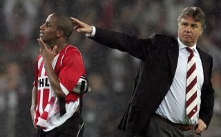 ¿Por qué el holandés Guus Hiddink puso a Farfán como ejemplo?