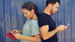 Cómo las redes sociales pueden arruinar tu relación de pareja