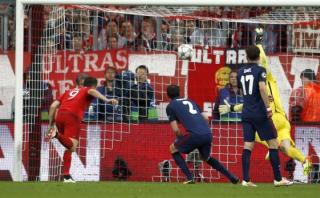 Lewandowski anotó de cabeza el 2-1 del Bayern Múnich [VIDEO]