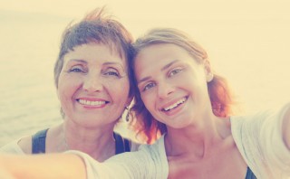 Detalles que harán sonreír a mamá en su día y no te costarán