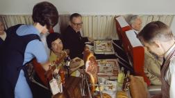 ¿Cómo se veía la comida de avión servida en 1960?