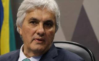 Destituyen a senador que implicó a Rousseff en Caso Petrobras