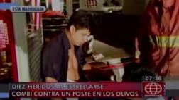 Los Olivos: combi chocó contra poste y dejó 10 heridos