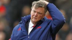 Manchester United despidió a Louis van Gaal y espera a Mourinho
