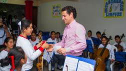 Juan Diego Flórez llevaría su fundación al Valle del Monzón