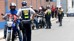 Pueblo Libre prohíbe a motociclistas cascos que cubran rostro