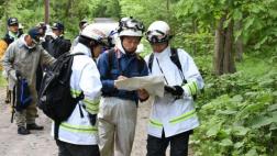 Desaparece niño de 7 años al que sus padres dejaron en bosque