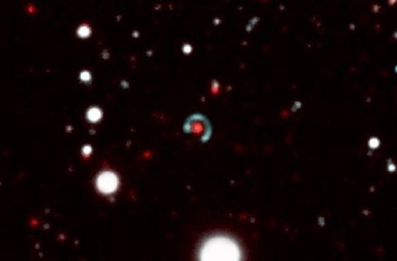 Estudiante halla un anillo de Einstein, una rareza astronómica