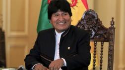 Bolivia: Componen himno a Evo que se canta en los cuarteles