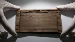 El documento escrito a mano de casi 2.000 años de antigüedad