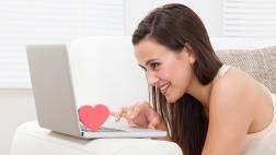 Lo que deberías decirle a tu novio en una relación a distancia