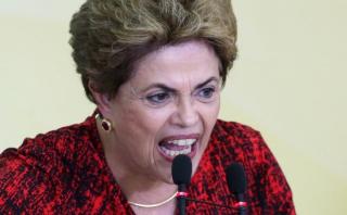 Dilma arremete contra la prensa por relacionarla con Odebrecht
