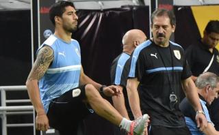 Luis Suarez jugará cuando esté al “cien por cien”, dijo Tabárez