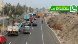 Conductor de trailer sufrió accidente en la Panamericana Sur