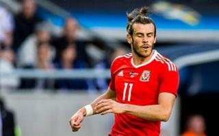 Gareth Bale: el horroroso tiro libre del galés en amistoso