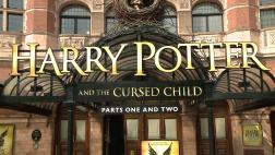 Harry Potter llega al teatro convertido en padre de tres hijos