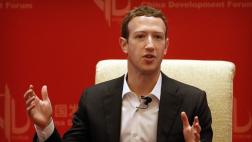 Directores de Facebook arman plan para trabajar sin Zuckerberg