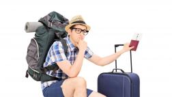 ¿De dónde son los turistas que más se quejan al viajar?