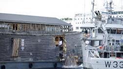 El "Arca de Noé" choca contra un barco patrullero en Noruega