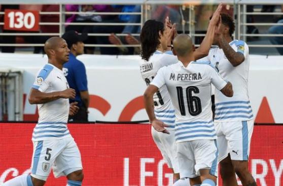 Uruguay goleó 3-0 a Jamaica y se despidió de la Copa América