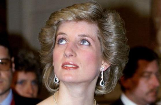 Londres: Icónico vestido de Diana es subastado en US$ 136.000