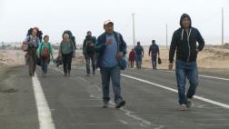 Transportistas de carga bloquean vía Tacna-Arica