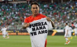Eduardo Vargas: conoce la historia detrás del póker ante México