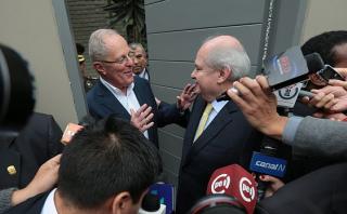 Pedro Cateriano y PPK se reunieron para coordinar transferencia