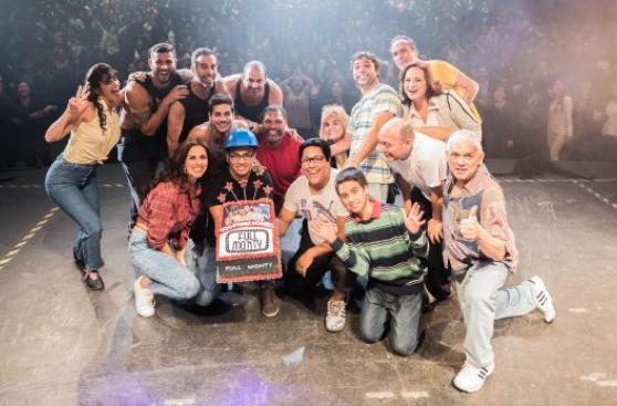 "Full Monty": la obra del Pirandello celebró 100 funciones