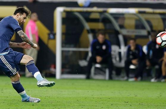 Lionel Messi: CUADROXCUADRO del fenomenal gol de tiro libre