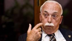 Editorial 2: Las dos caras de la etiqueta