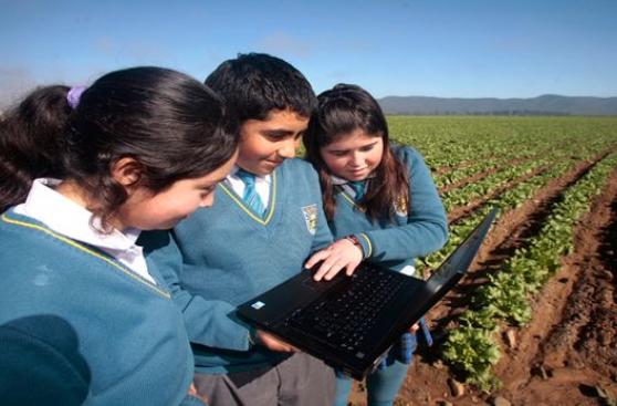 4.600 colegios públicos cuentan con internet de alta velocidad
