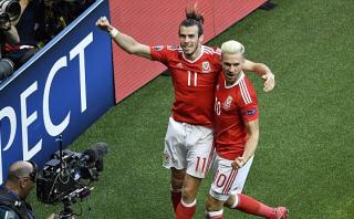 Eurocopa: Gareth Bale provocó este autogol a favor de Gales 